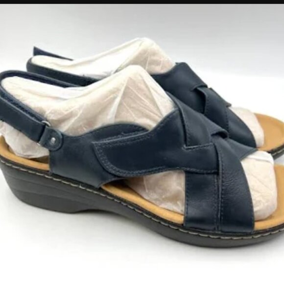 NIB Clarks Merliah Echo Women 11 Wedge Sandals Navy Leather Cork Platform Comfy‎ - Picture 1 of 10